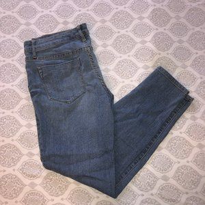 Low-Rise Skinny Jeans Short Length